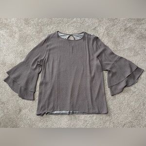 Women’s Loft 3/4 flutter sleeve mixed material blouse, size XL, never worn